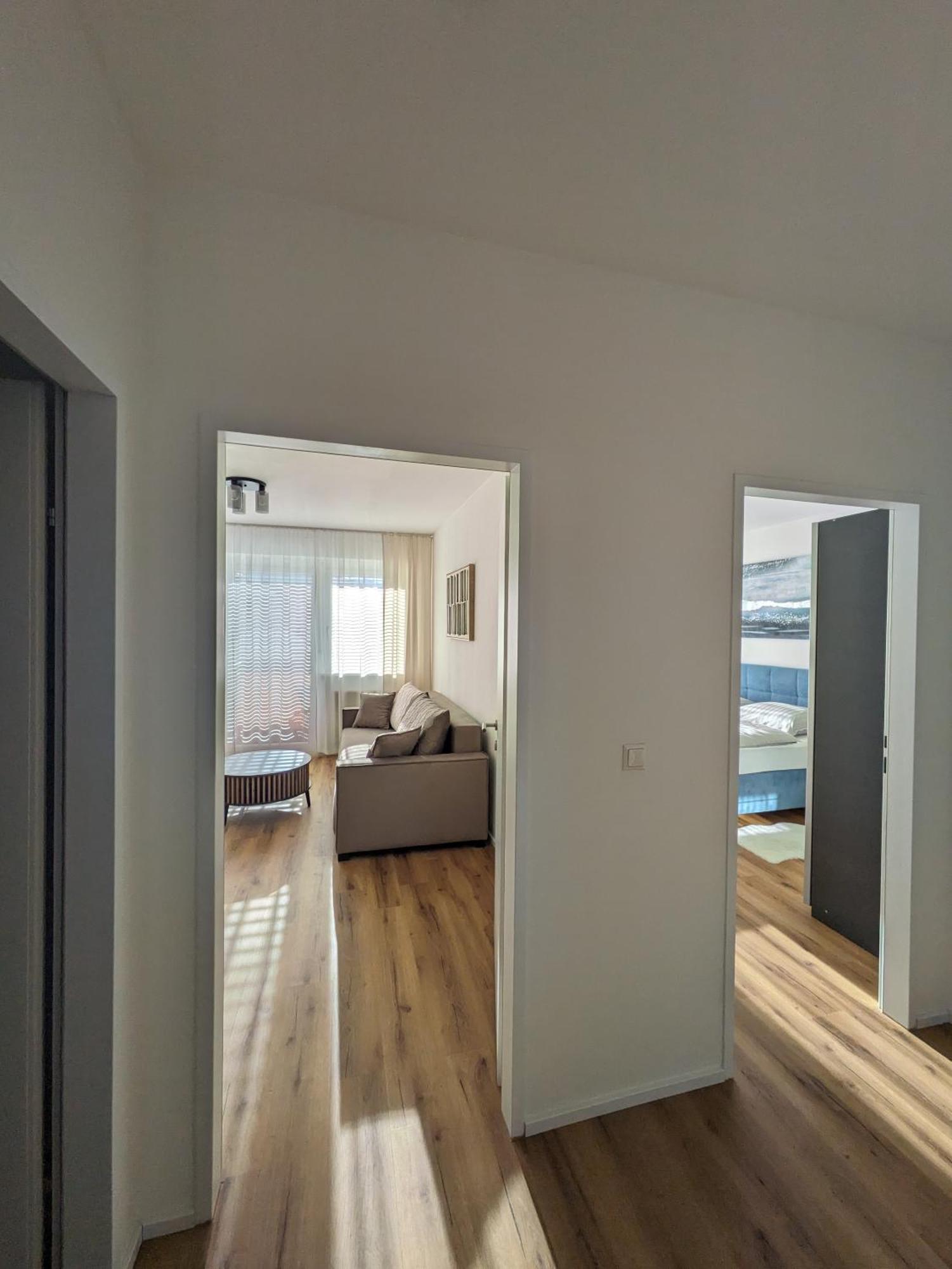 Charmante Ferienwohnung In วิลลาค ภายนอก รูปภาพ